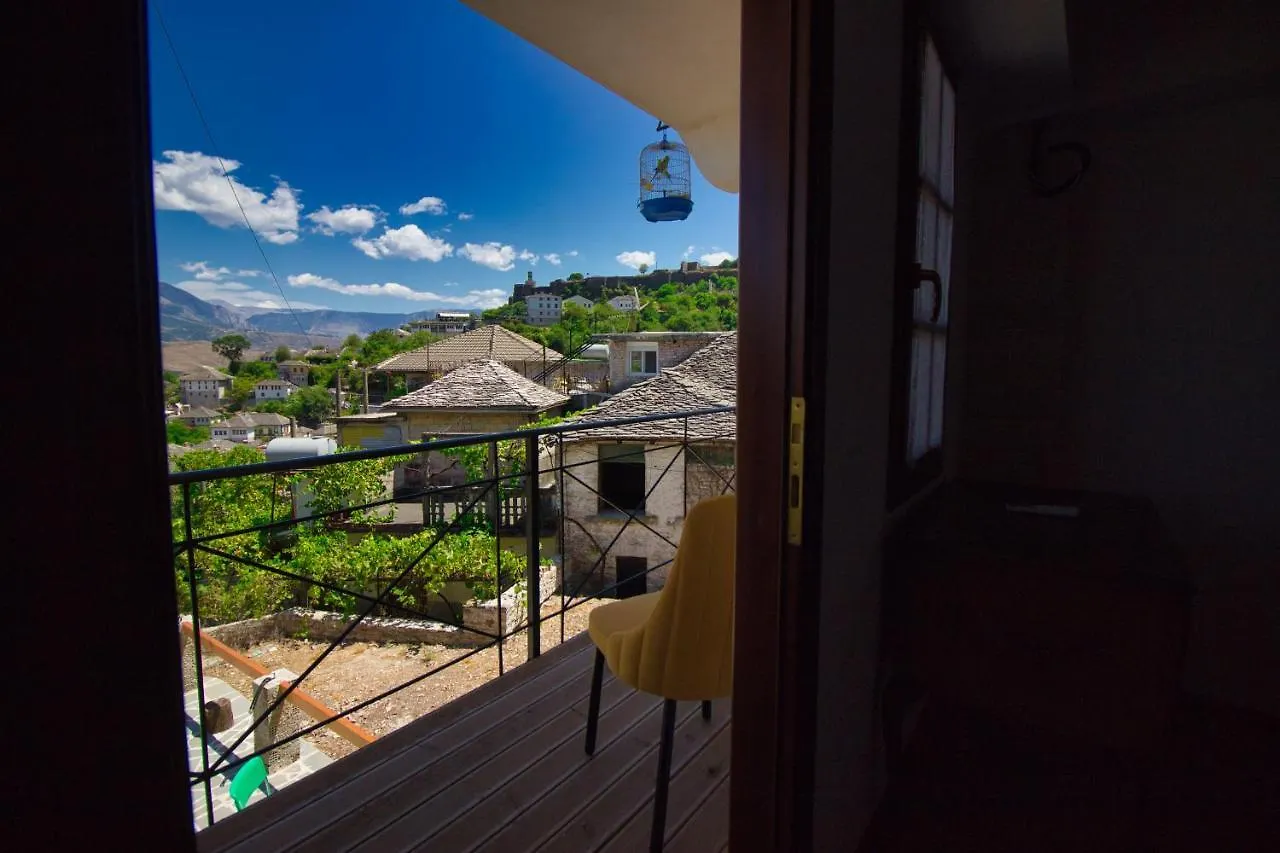 Vila 112 Hotel Gjirokastër